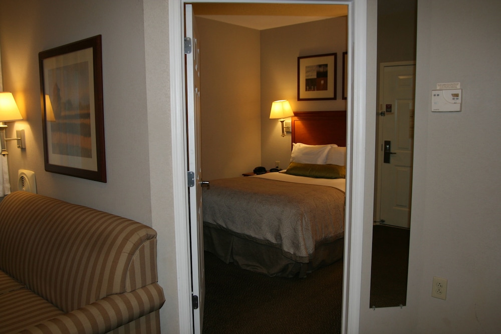 Candlewood Suites BordentownTrenton, an IHG Hotel, Bordentown 104