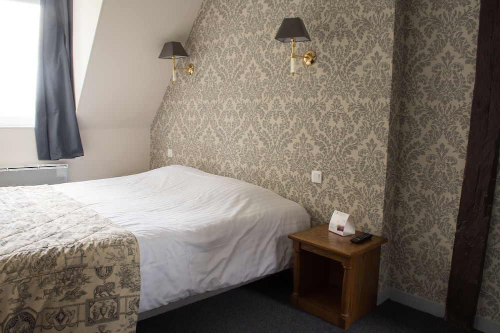 Hotel The Originals Loches George Sand Ex Inter Hotel - 