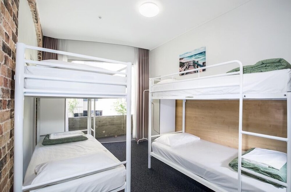 Base Sydney - Hostel