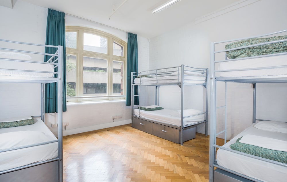 Base Sydney - Hostel