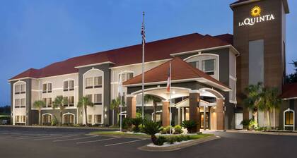 La Quinta Inn & Suites by Wyndham Dublin
