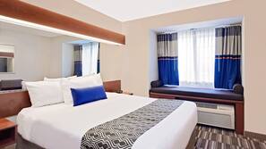 Desk, iron/ironing board, free WiFi, linens