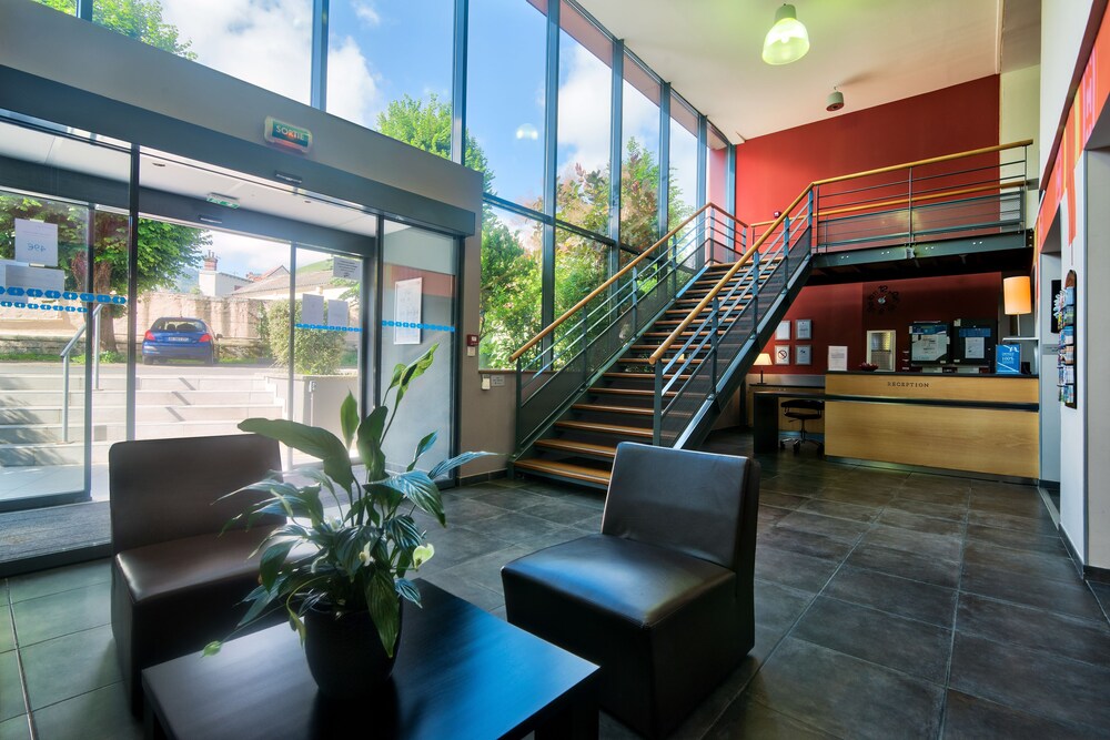 Zenitude Hotel Residences Les Jardins De Lourdes In Lourdes Hotel Rates Reviews On Orbitz