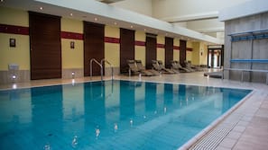 Piscine couverte