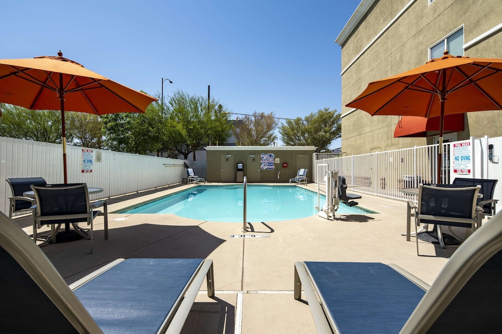 Best Western Plus Henderson Hotel