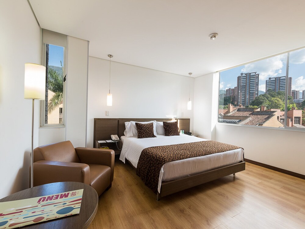 Hotel Poblado Alejandria Express In Medellin Hotel Rates Reviews On Orbitz