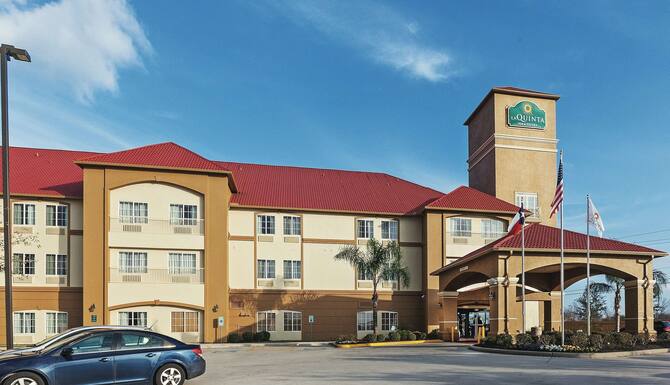 La Quinta Inn Suites By Wyndham Houston Hobby Airport In Houston