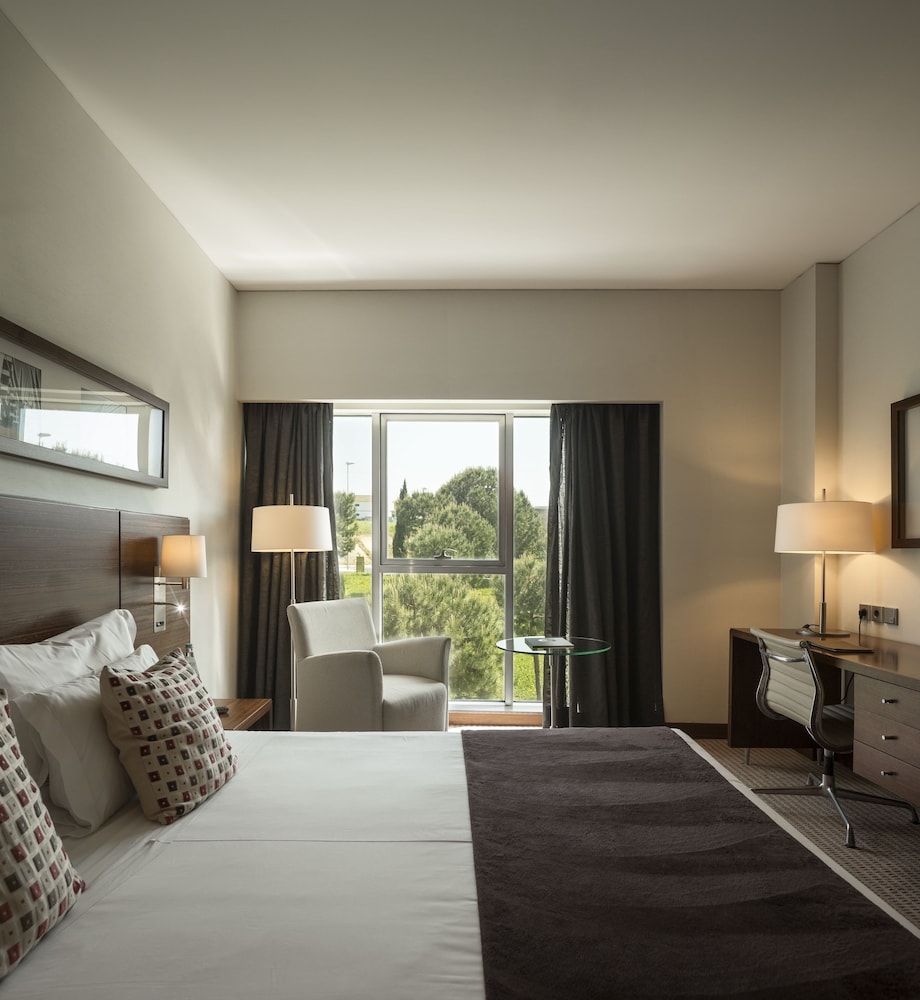 Lagoas Park Hotel in Oeiras, Portugal