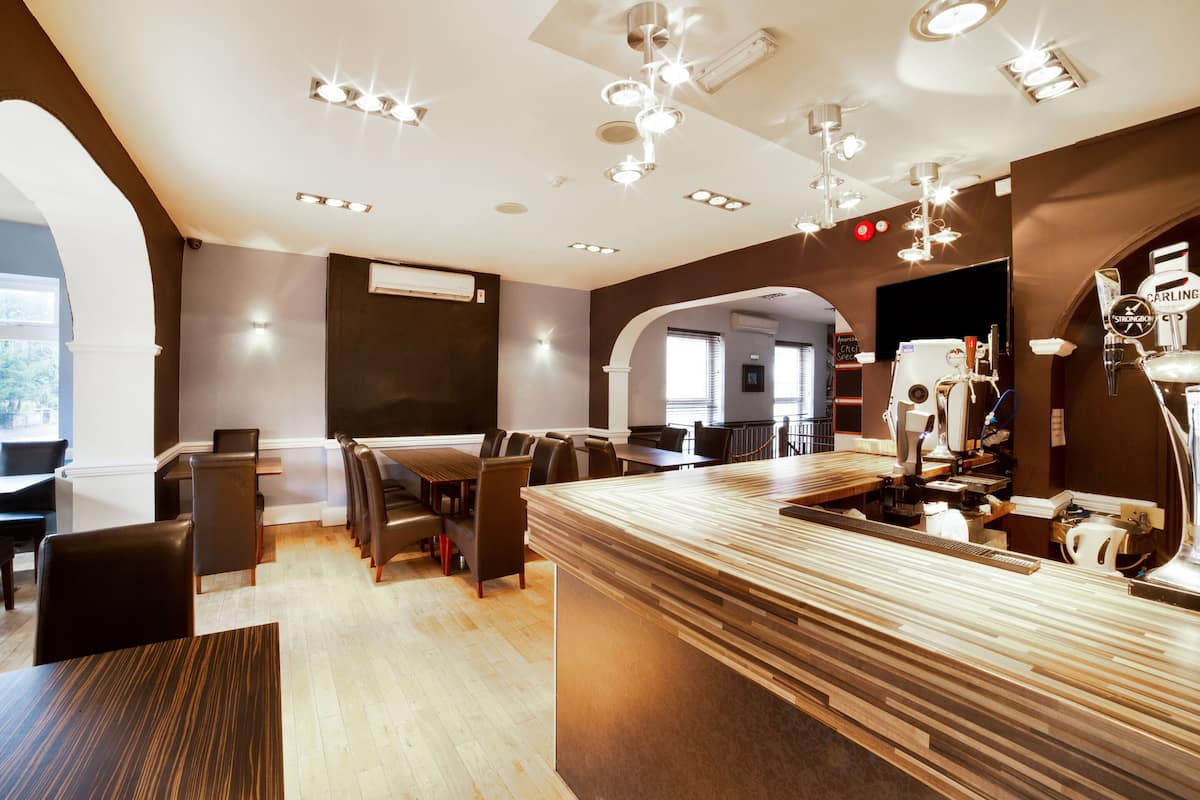 Best Western The Connaught Hotel 21 Room Prices Deals Reviews Expedia Com