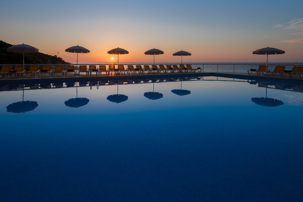 Htop Caleta Palace In Castell Platja D Aro Hotel Rates Reviews