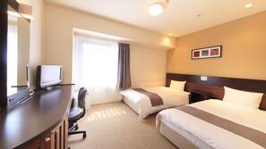 Desk, blackout drapes, free WiFi, alarm clocks