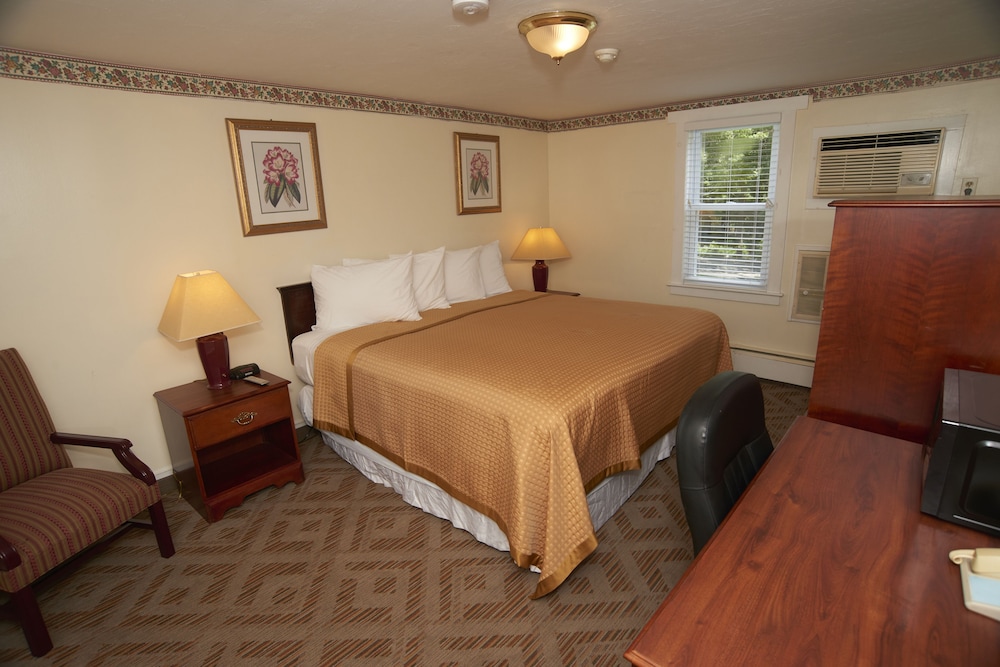 Room Deals for Knights Inn Centerville, Centerville starting at Hotwire