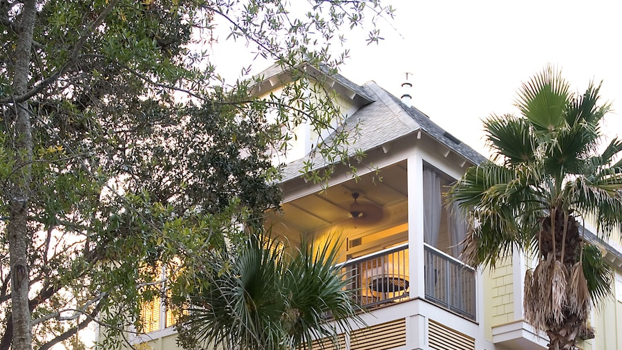 Water's Edge Inn - Adults Only