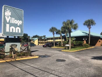 Village Inn Destin