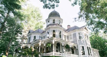 Biltmore Village Inn B&B