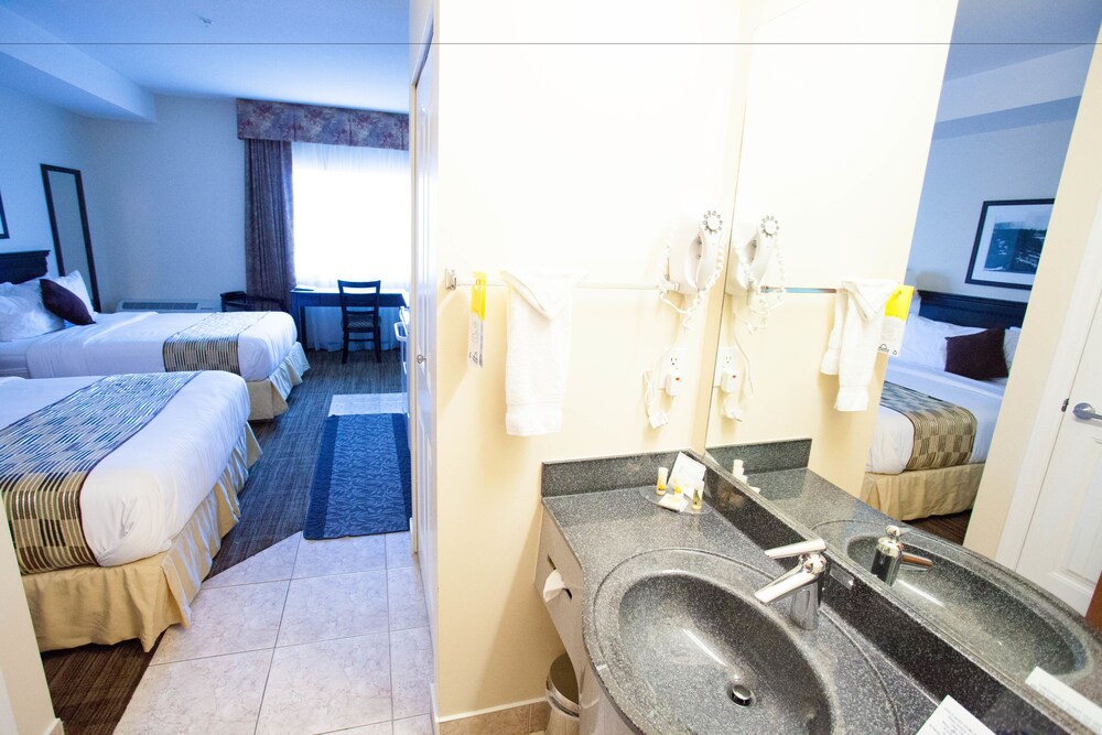 Days Inn Hotel Surrey Bc Days Inn Hotel Surrey Bc
