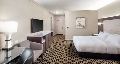 Hilton Columbia Center