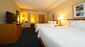 Premium bedding, in-room safe, desk, iron/ironing board