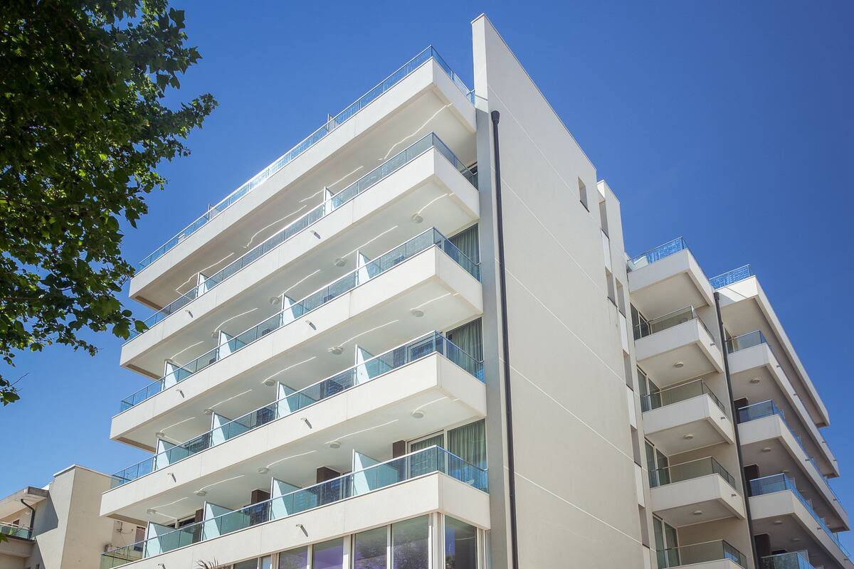 Hotel Cristallo Rimini Italia Expedia It