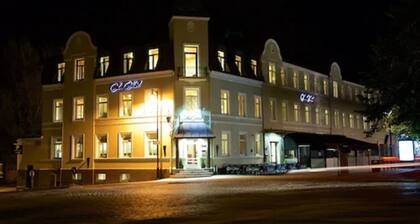 Moss Hotel & Apartments