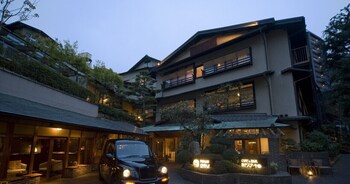 有馬温泉 陶泉 御所坊の格安予約 料金比較 Stayway