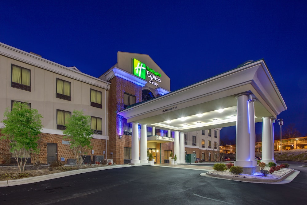 Holiday Inn Express Hotel & Suites Greensboro-East in Greensboro, United States