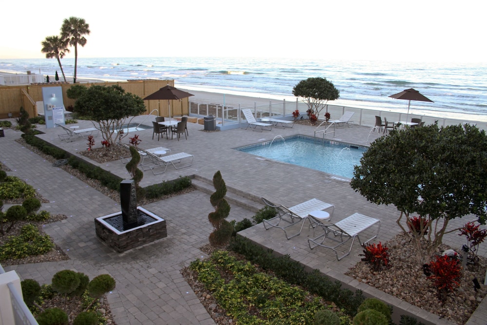 Lotus Boutique Inn Suites In Daytona Beach Hotel Rates Reviews Featured Image
