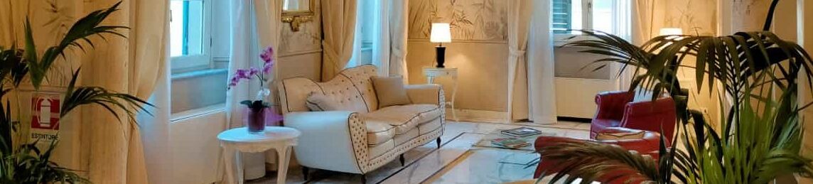 Hotel Embassy