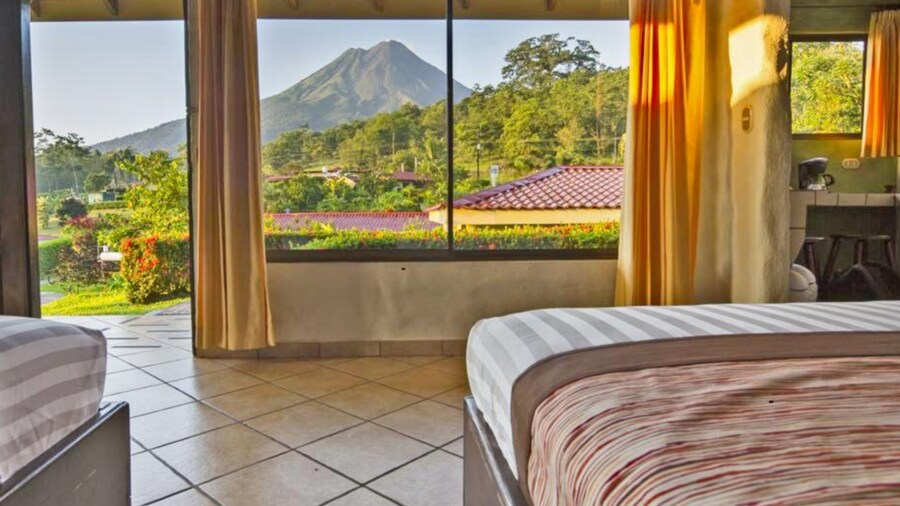 Arenal Volcano Inn