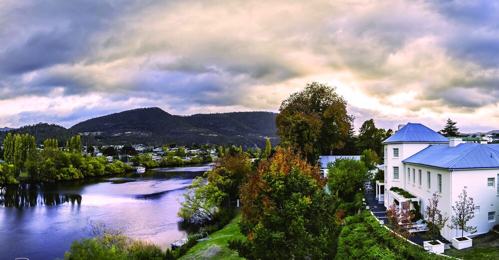 The Woodbridge Tasmania Deals & Reviews (Hobart, AUS) Wotif