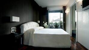 Biancheria da letto di alta qualità, minibar, una cassaforte in camera