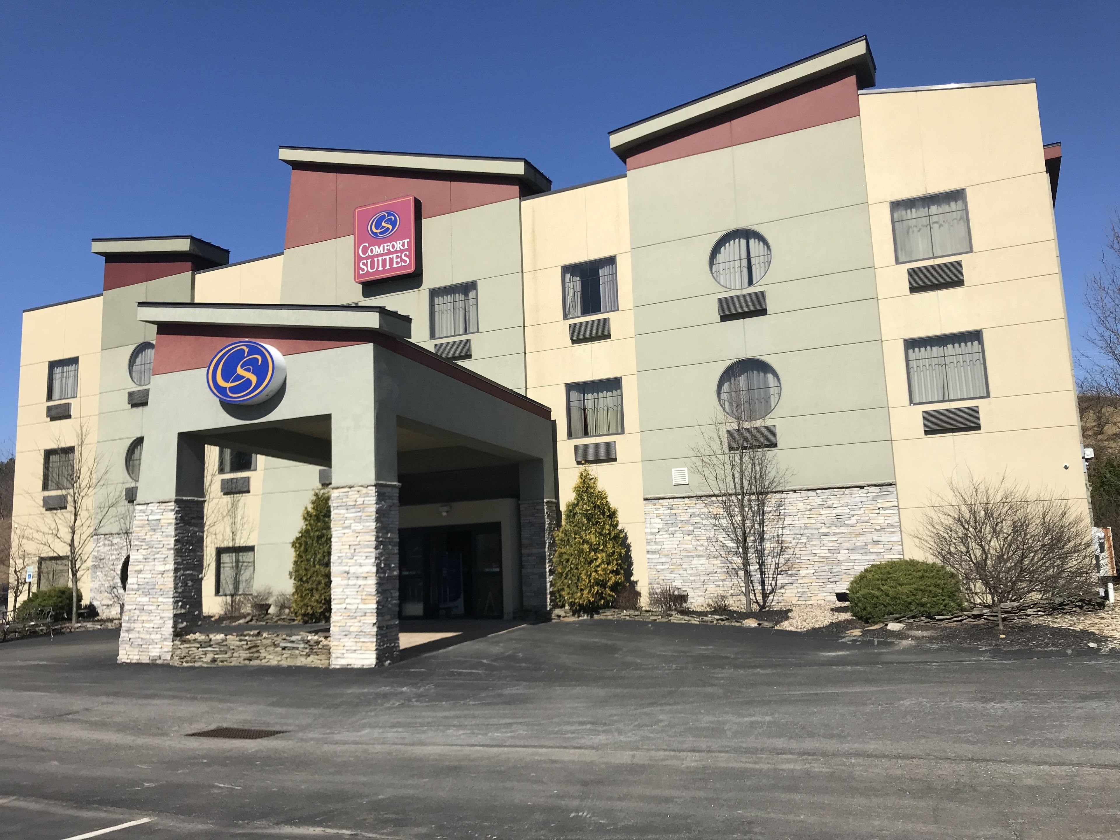Comfort Suites Monaca In Pittsburgh Pa Expedia