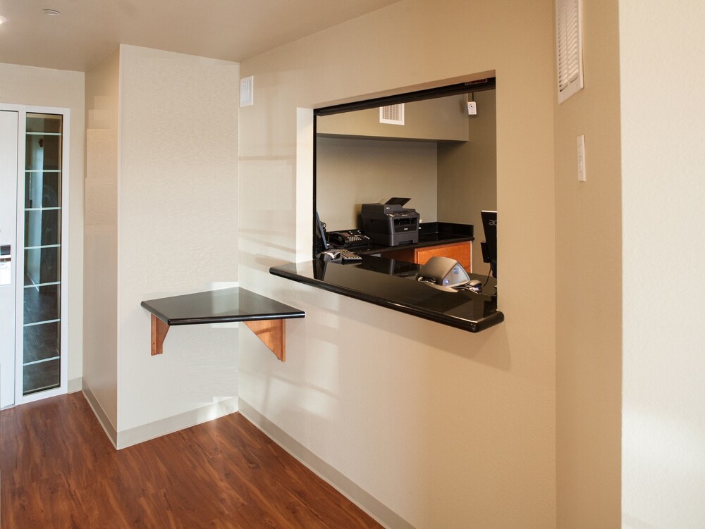 Woodspring Suites Ocala In Hotel Rates Reviews On Orbitz Woodspring Suites Ocala