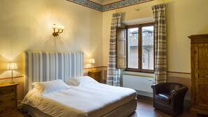 In-room safe, desk, free cots/infant beds, free WiFi