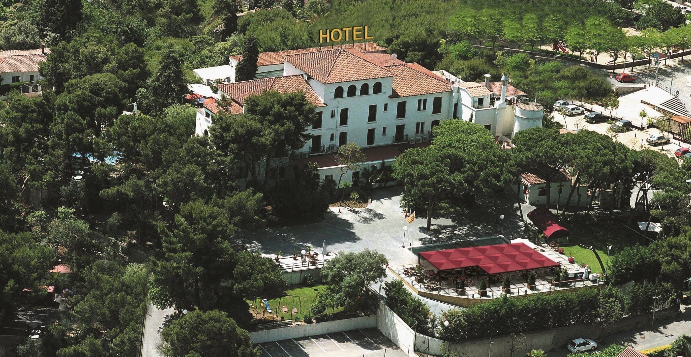 Hotel El Castell in Sant Boi del Llobregat, Spain