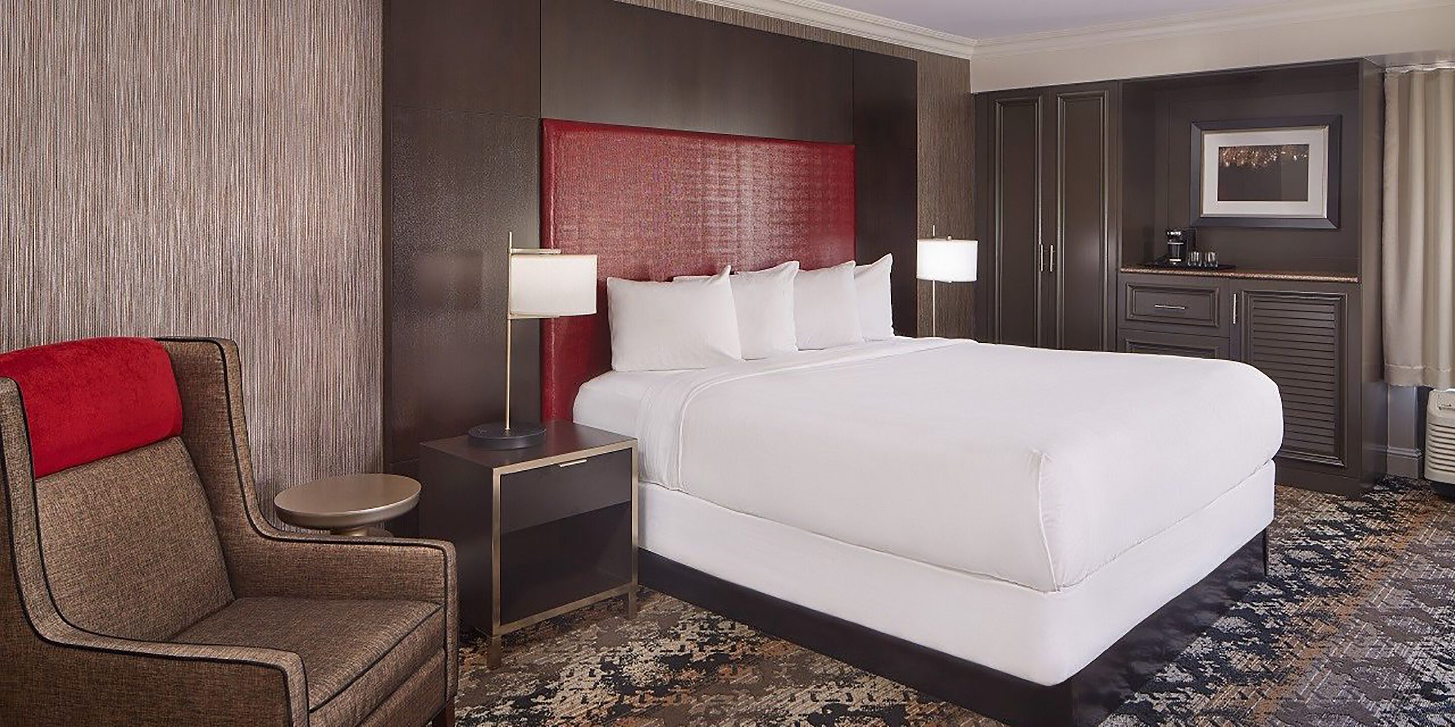 Horseshoe Tunica Casino and Hotel: 2022 Room Prices, Deals ...