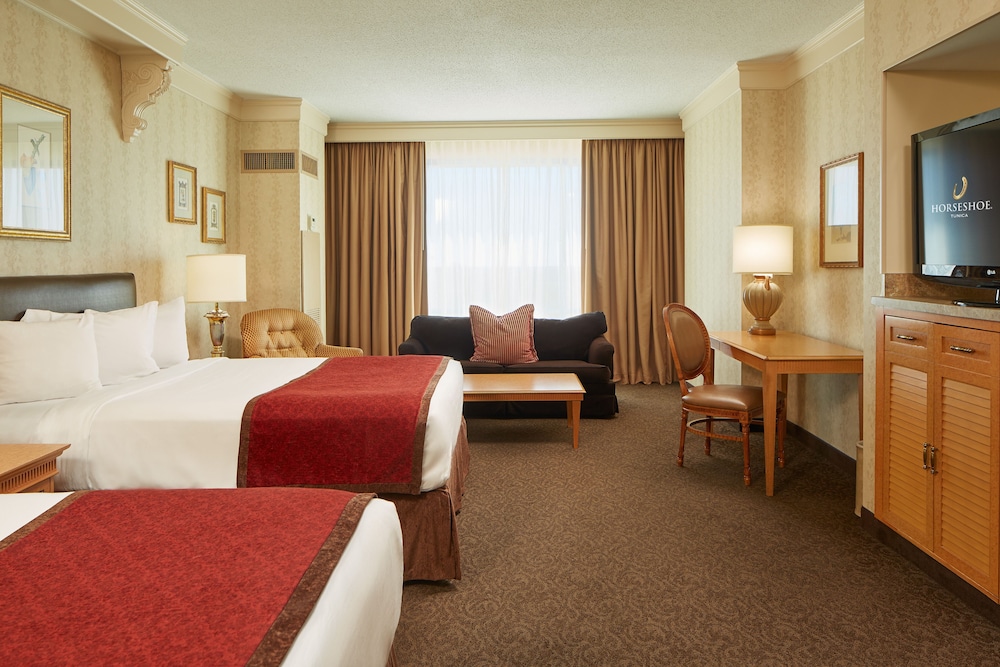 Weekday Staycation Escape the fall and winter doldrums with a trip to warm and sunny Las Vegas. Book a hotel room at Tropicana Las Vegas® between September 1 and December 25, .