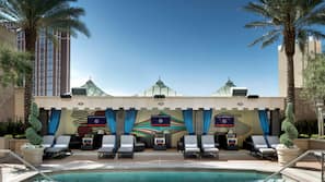 7 outdoor pools, open 8 AM to 6:00 PM, cabanas (surcharge), sun loungers