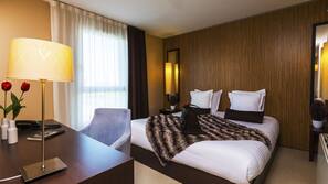 In-room safe, desk, blackout curtains, soundproofing