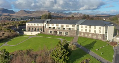 Sneem Hotel