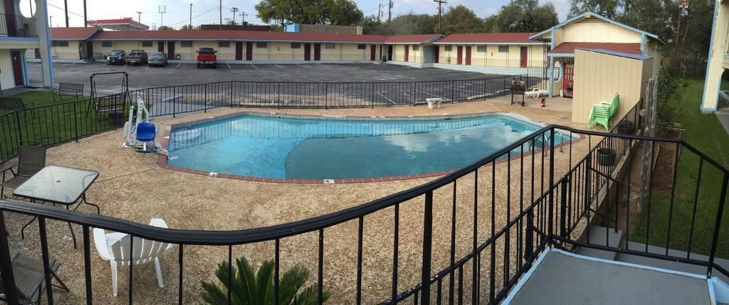 Hill Country Inn in Marble Falls, United States