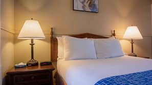 In-room safe, desk, iron/ironing board, free WiFi