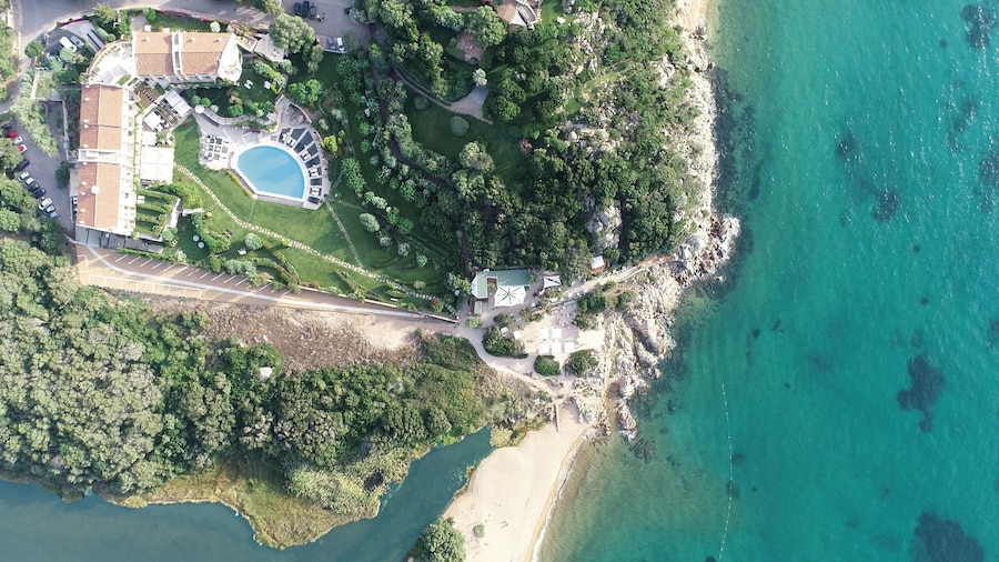 L'Ea Bianca Luxury Resort