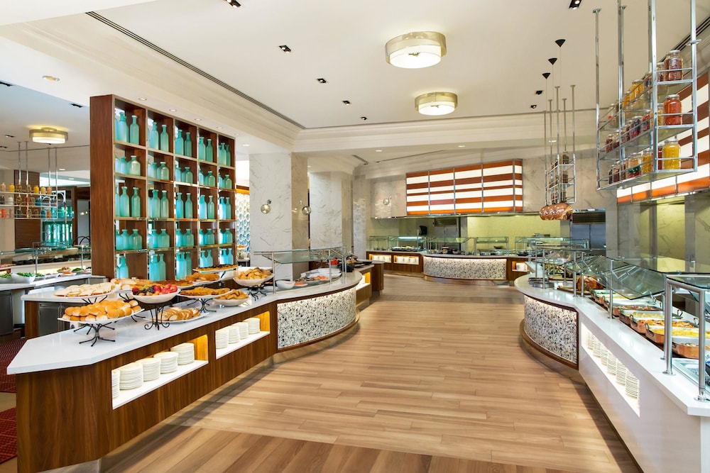 The Reef at Atlantis in Paradise Island | Best Rates & Deals on Orbitz