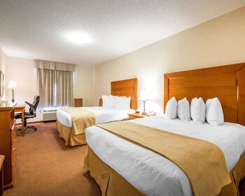 Quality Inn And Suites Lethbridge Lethbridge Room Prices