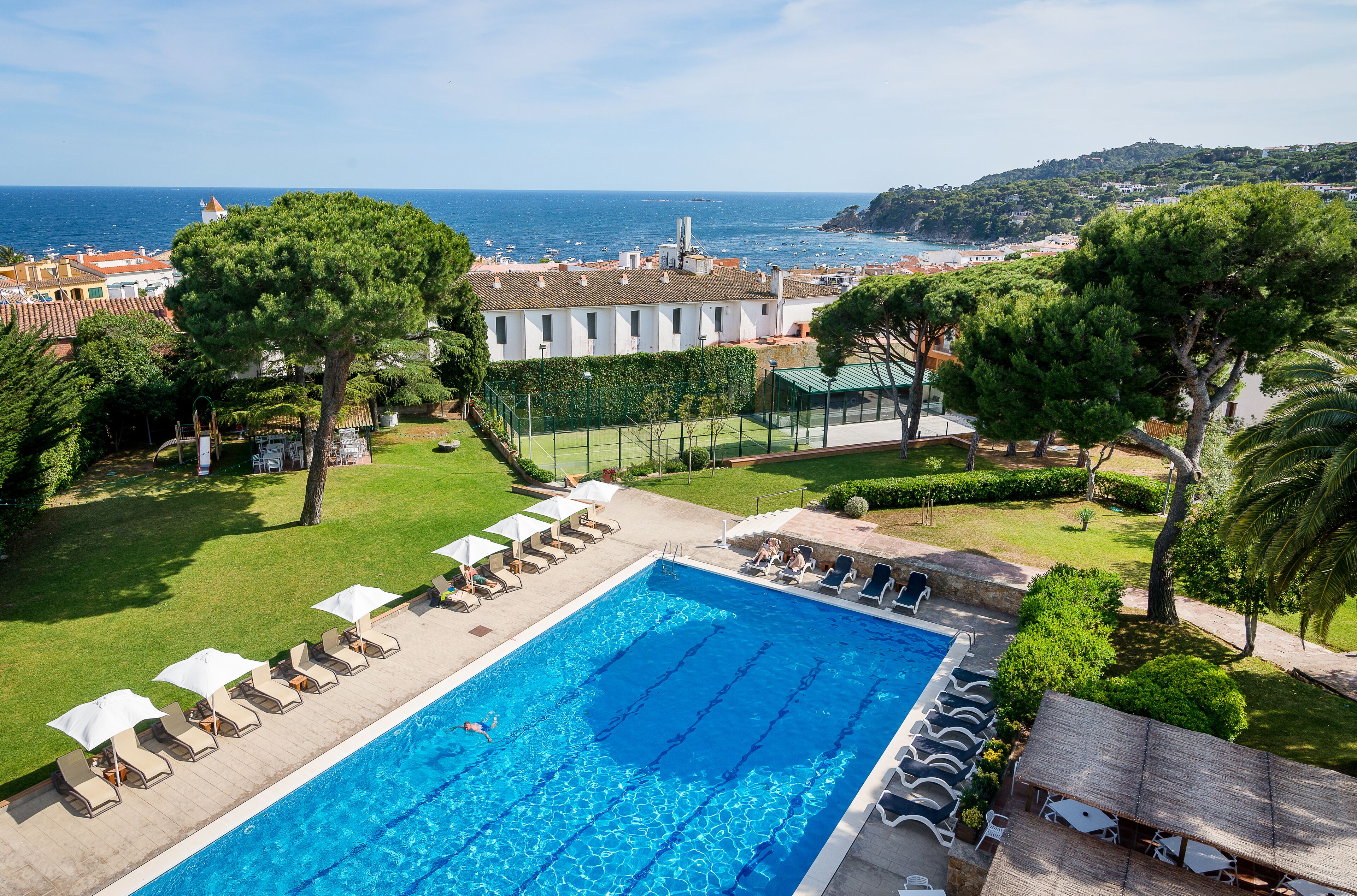 Hotel Alga In Palafrugell Spain Expedia