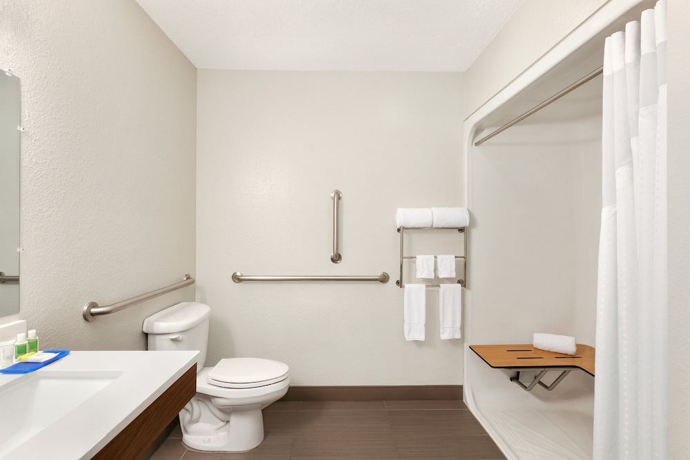 Holiday Inn Express Pembroke Pines-Sheridan Street, an IHG Hotel