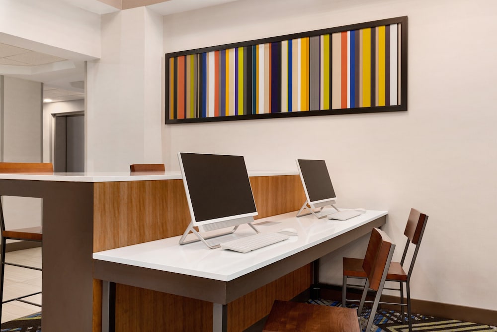 Holiday Inn Express Pembroke Pines-Sheridan Street, an IHG Hotel