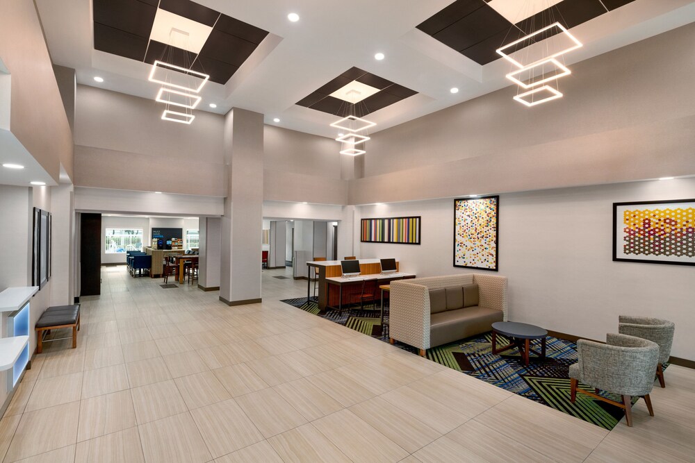 Holiday Inn Express Pembroke Pines-Sheridan Street, an IHG Hotel