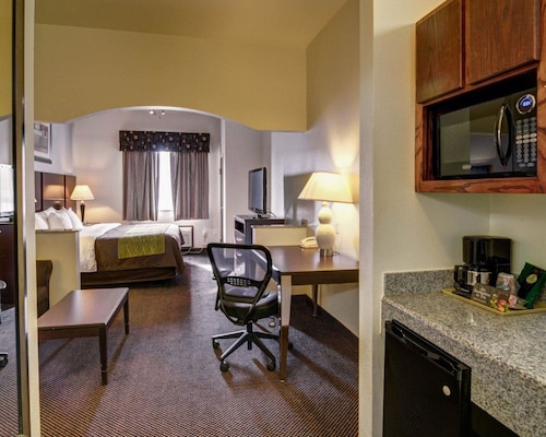 Great Place to stay Comfort Inn & Suites near Amarillo 